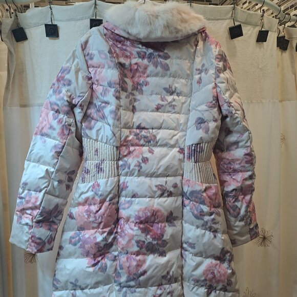 Brand New Long Puffer Coat - Picture 7 of 9